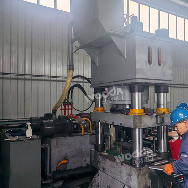 500噸錨桿托盤液壓機(jī) 500噸錨桿托盤液壓機(jī)